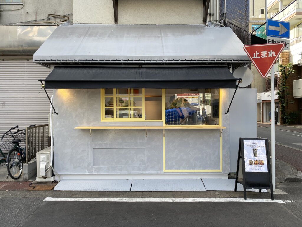 名古屋市大須のカフェ外装工事完工